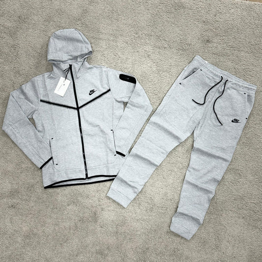 Tech Fleece Gris max calidad