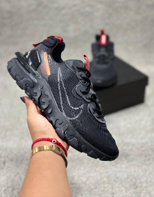 NIKE REACT NEGRA Y ROJA